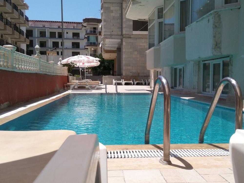 Duman Hotel Didim Luaran gambar